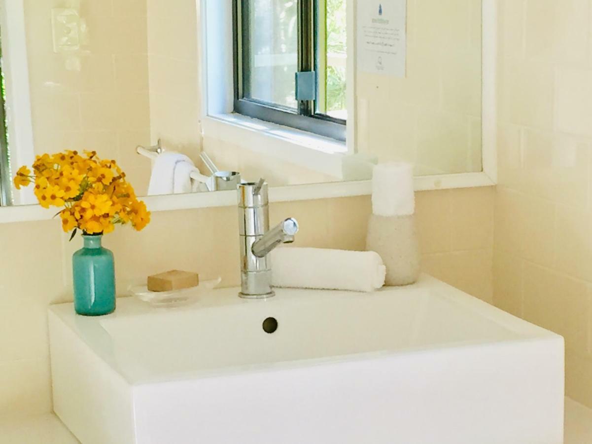 Sensom Boutique Bed And Breakfast Sapphire Beach Εξωτερικό φωτογραφία